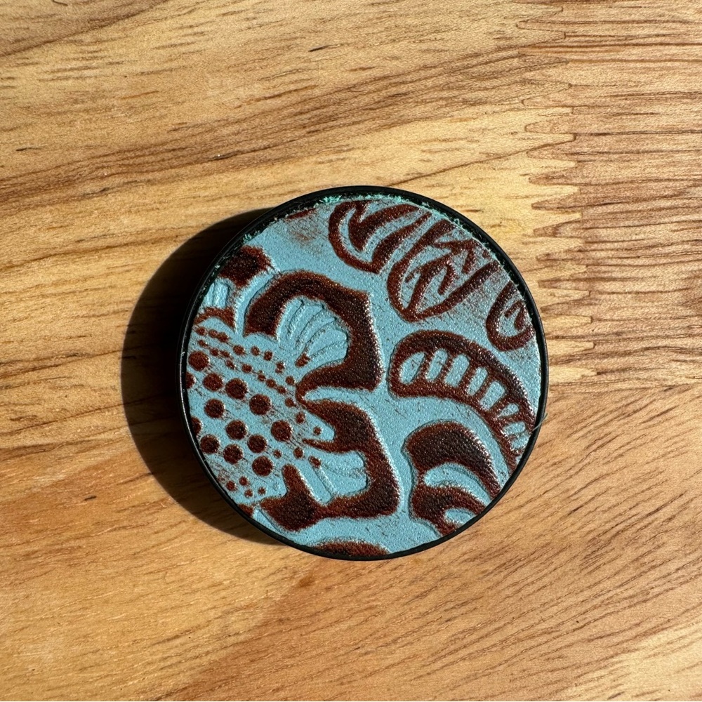 Myra Bag Cell Phone Pop Socket. New. $5.